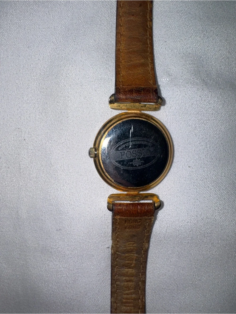 Vintage FOSSIL Women’s Classic Watch Gold-Toned and Cream Face, White Dial